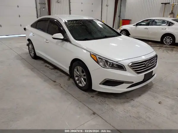 5NPE24AF5GH337710 2016 HYUNDAI SONATA - Image 1