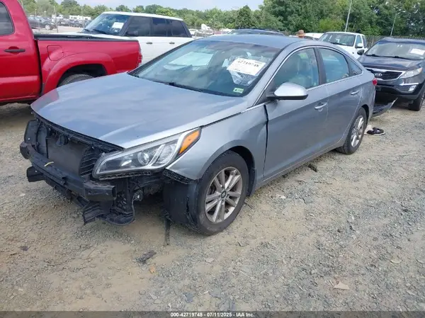5NPE24AF5GH341708 2016 HYUNDAI SONATA - Image 2