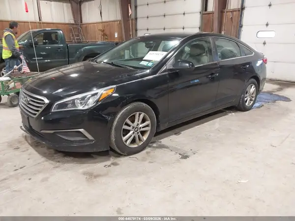 5NPE24AF5GH348254 2016 HYUNDAI SONATA - Image 2