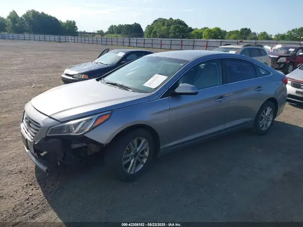 5NPE24AF5GH348352 2016 HYUNDAI SONATA - Image 2