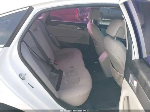 5NPE24AF5GH349548 2016 HYUNDAI SONATA - Image 8