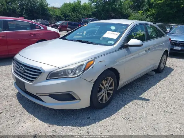 5NPE24AF5GH351297 2016 HYUNDAI SONATA - Image 2