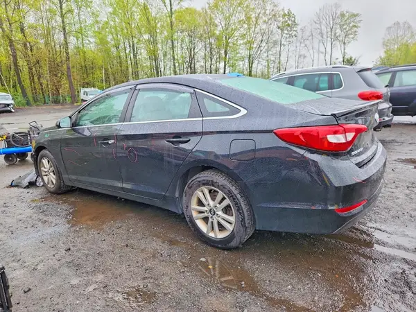 5NPE24AF5GH354197 2016 HYUNDAI SONATA - Image 2