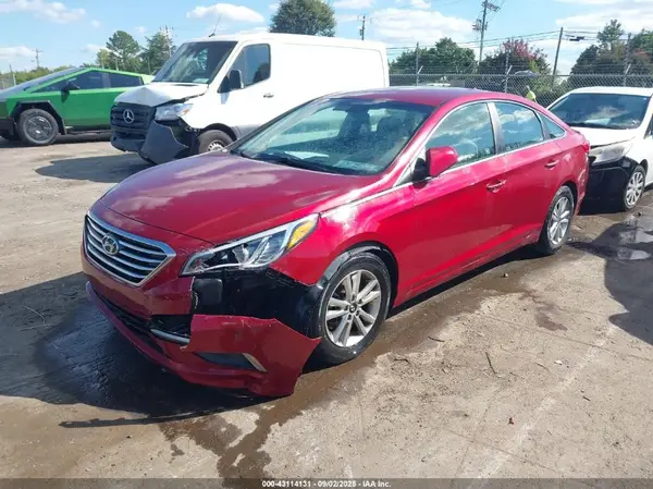 5NPE24AF5GH358038 2016 HYUNDAI SONATA - Image 2
