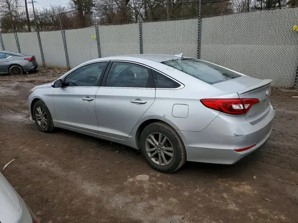 5NPE24AF5GH359240 2016 HYUNDAI SONATA - Image 2