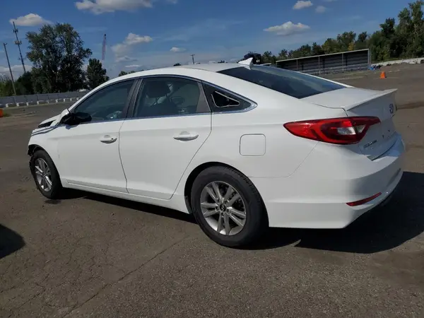 5NPE24AF5GH361151 2016 HYUNDAI SONATA - Image 2