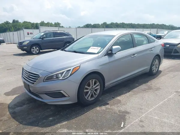 5NPE24AF5GH363059 2016 HYUNDAI SONATA - Image 2