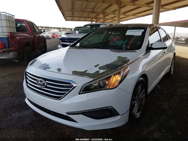 5NPE24AF5GH363790 2016 HYUNDAI SONATA - Image 2