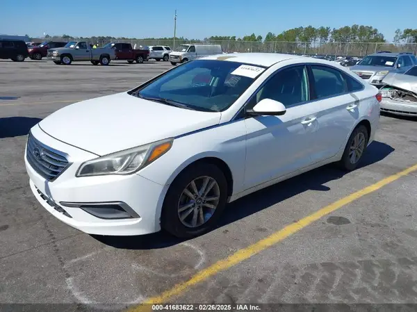 5NPE24AF5GH366348 2016 HYUNDAI SONATA - Image 2