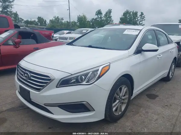 5NPE24AF5GH369038 2016 HYUNDAI SONATA - Image 2