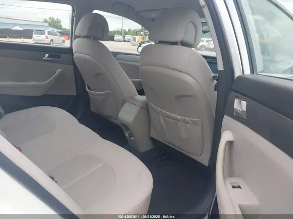 5NPE24AF5GH369038 2016 HYUNDAI SONATA - Image 8