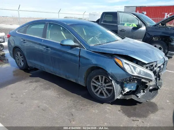 5NPE24AF5GH371937 2016 HYUNDAI SONATA - Image 1