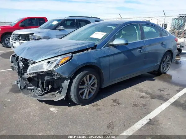 5NPE24AF5GH371937 2016 HYUNDAI SONATA - Image 2