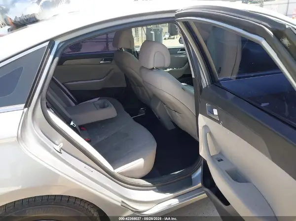 5NPE24AF5GH377009 2016 HYUNDAI SONATA - Image 8