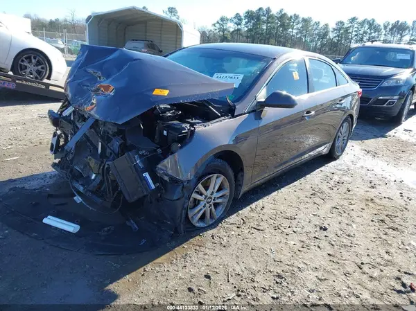 5NPE24AF5GH379939 2016 HYUNDAI SONATA - Image 2