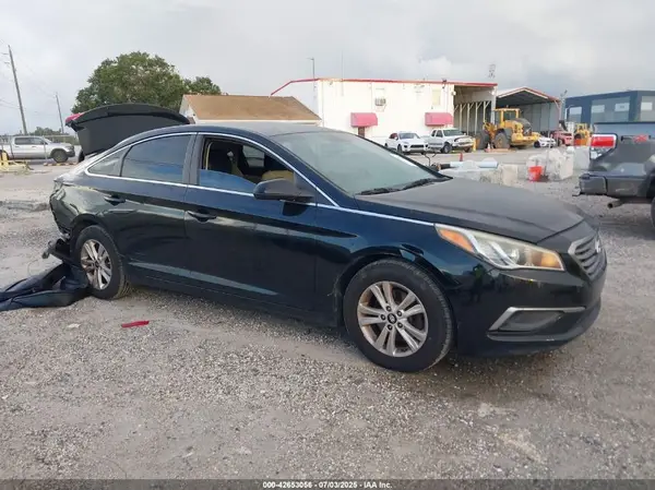 5NPE24AF5GH382193 2016 HYUNDAI SONATA - Image 1
