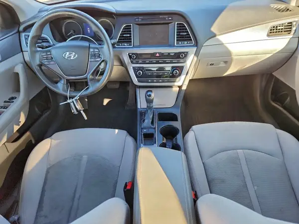 5NPE24AF5GH384719 2016 HYUNDAI SONATA - Image 8