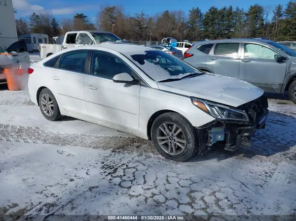 5NPE24AF5GH385997 2016 HYUNDAI SONATA - Image 1