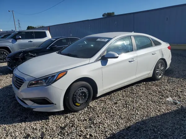 5NPE24AF5GH387300 2016 HYUNDAI SONATA - Image 1