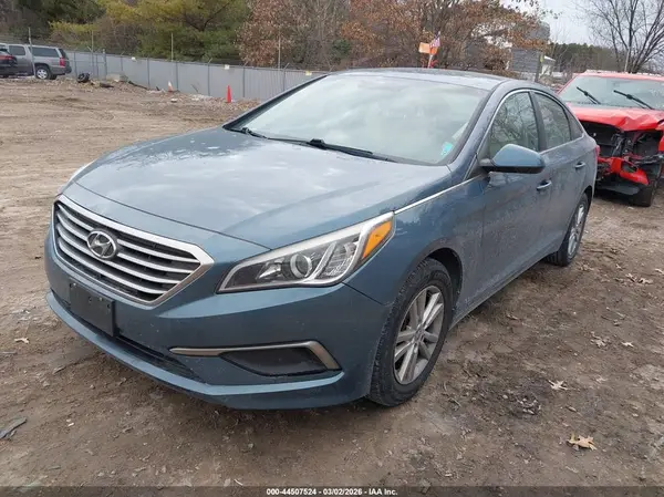 5NPE24AF5GH389029 2016 HYUNDAI SONATA - Image 2