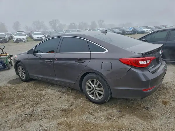 5NPE24AF5GH389936 2016 HYUNDAI SONATA - Image 2