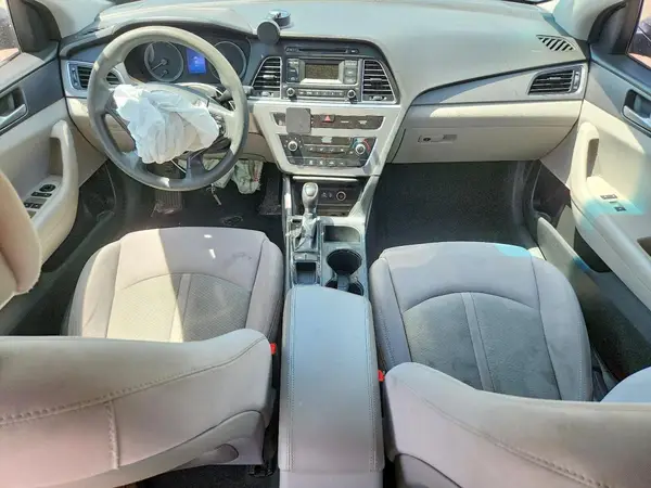 5NPE24AF5GH392951 2016 HYUNDAI SONATA - Image 8