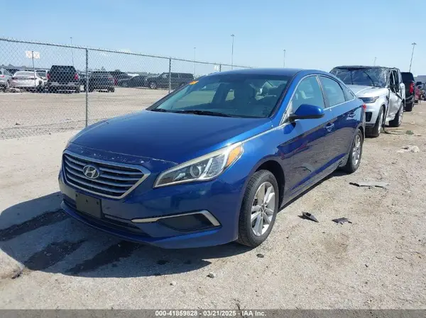 5NPE24AF5GH402118 2016 HYUNDAI SONATA - Image 2