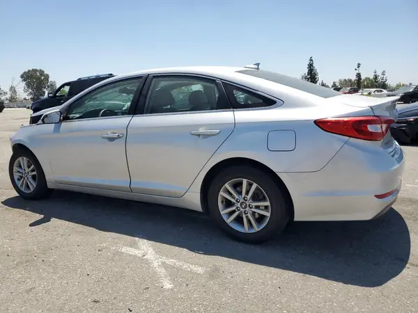 5NPE24AF5GH407464 2016 HYUNDAI SONATA - Image 2