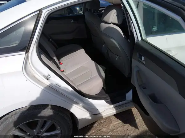5NPE24AF5GH411076 2016 HYUNDAI SONATA - Image 8