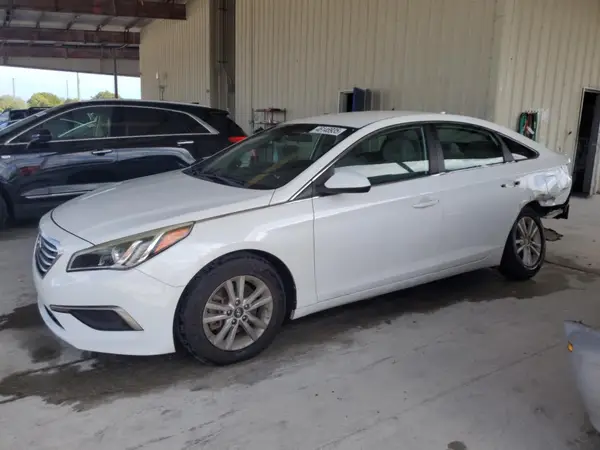 5NPE24AF5GH412034 2016 HYUNDAI SONATA - Image 1