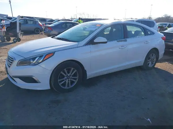 5NPE24AF5GH421560 2016 HYUNDAI SONATA - Image 2