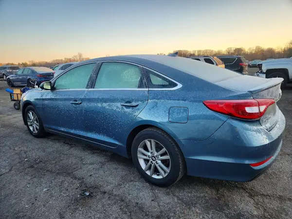 5NPE24AF5GH435507 2016 HYUNDAI SONATA - Image 2