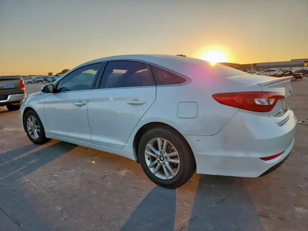 5NPE24AF5HH444158 2017 HYUNDAI SONATA - Image 2