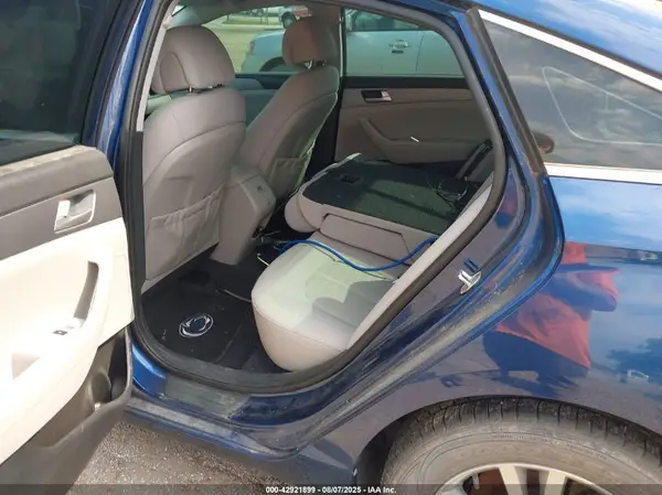 5NPE24AF5HH445553 2017 HYUNDAI SONATA - Image 8