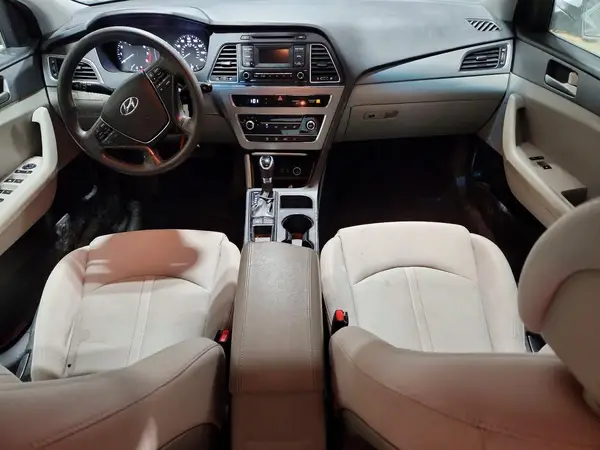 5NPE24AF5HH445617 2017 HYUNDAI SONATA - Image 8