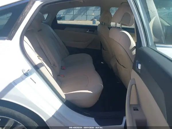 5NPE24AF5HH446735 2017 HYUNDAI SONATA - Image 8