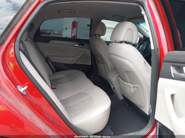 5NPE24AF5HH447108 2017 HYUNDAI SONATA - Image 8