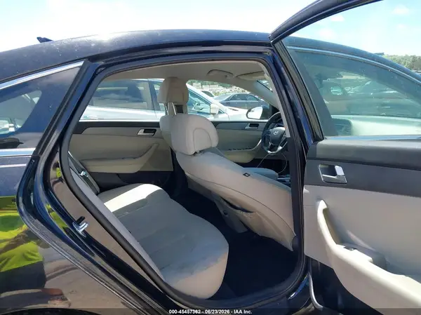 5NPE24AF5HH448923 2017 HYUNDAI SONATA - Image 8