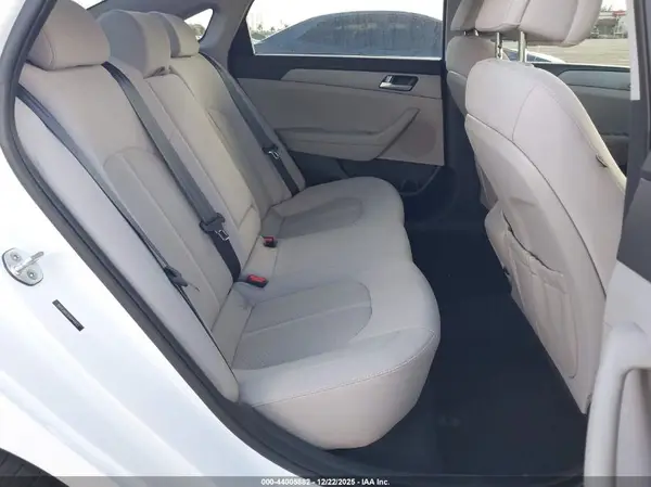 5NPE24AF5HH449683 2017 HYUNDAI SONATA - Image 8