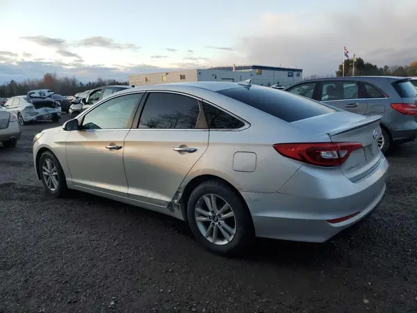 5NPE24AF5HH449814 2017 HYUNDAI SONATA - Image 2