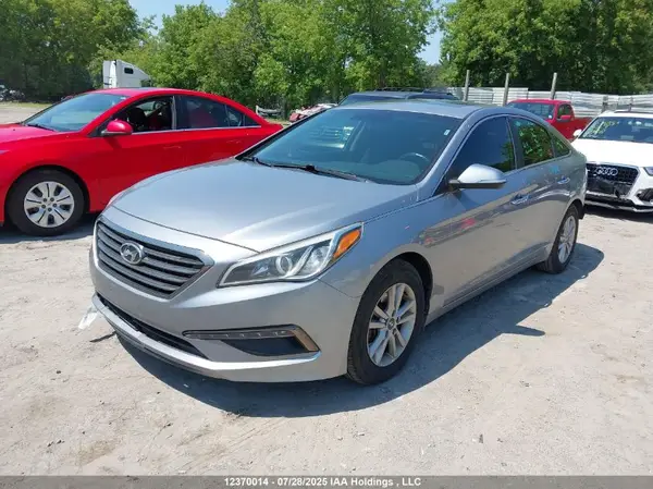 5NPE24AF5HH450333 2017 HYUNDAI SONATA - Image 2