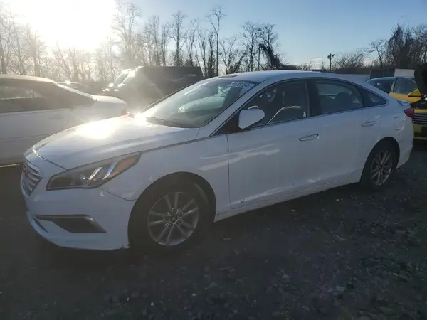 5NPE24AF5HH450722 2017 HYUNDAI SONATA - Image 1