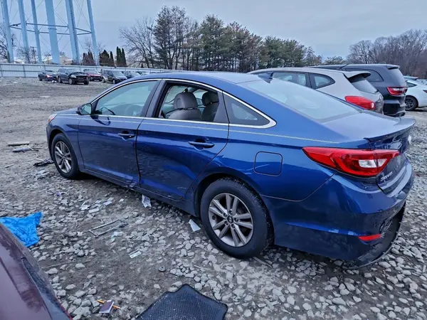 5NPE24AF5HH450901 2017 HYUNDAI SONATA - Image 2