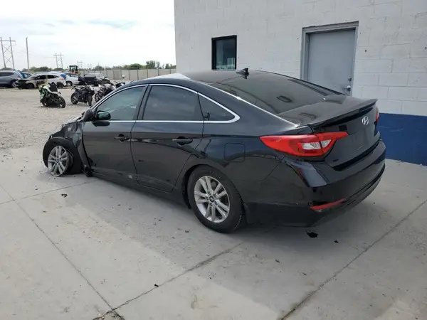 5NPE24AF5HH454396 2017 HYUNDAI SONATA - Image 2