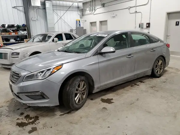 5NPE24AF5HH458545 2017 HYUNDAI SONATA - Image 1