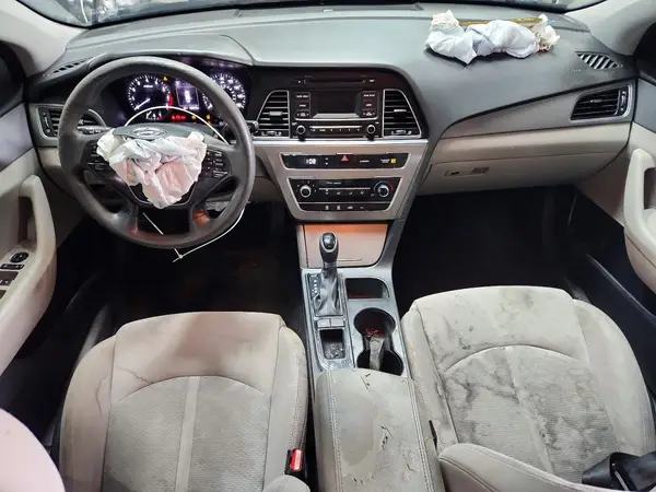 5NPE24AF5HH460733 2017 HYUNDAI SONATA - Image 8