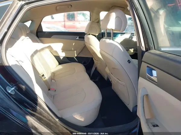 5NPE24AF5HH470792 2017 HYUNDAI SONATA - Image 8
