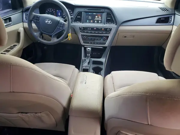 5NPE24AF5HH470808 2017 HYUNDAI SONATA - Image 8