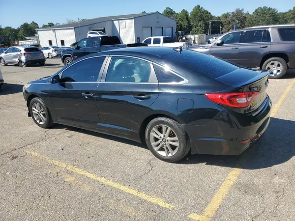 5NPE24AF5HH470971 2017 HYUNDAI SONATA - Image 2