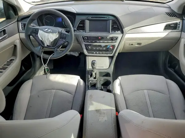 5NPE24AF5HH471733 2017 HYUNDAI SONATA - Image 8
